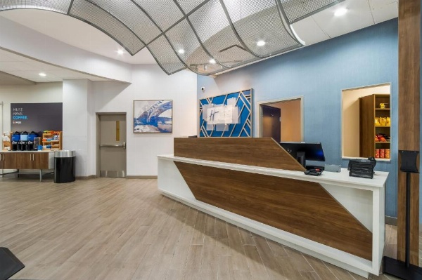 Holiday Inn Express & Suites - Lexington, an IHG Hotel image 14