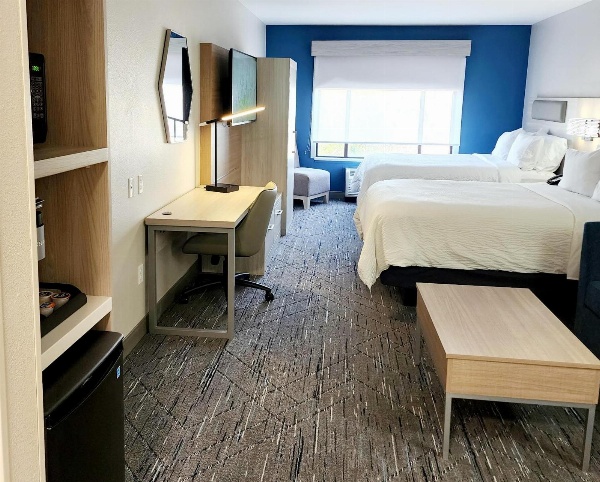 Holiday Inn Express & Suites - Lexington, an IHG Hotel image 5
